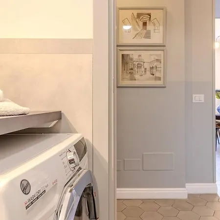 Blue 1 View 2br With Private Parking