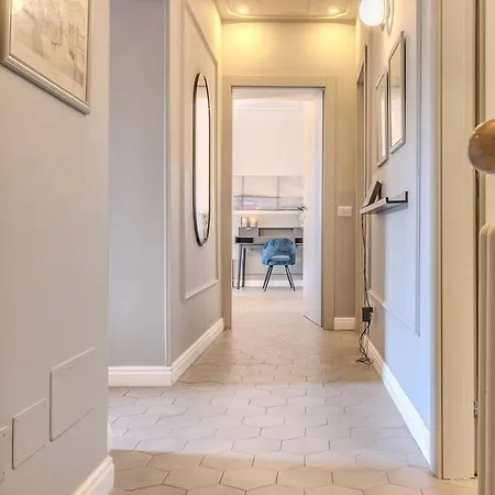 Blue 1 View 2br With Private Parking *
