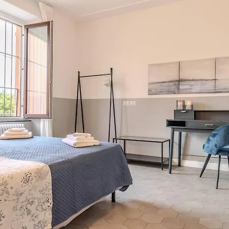 Blue 1 View 2br With Private Parking